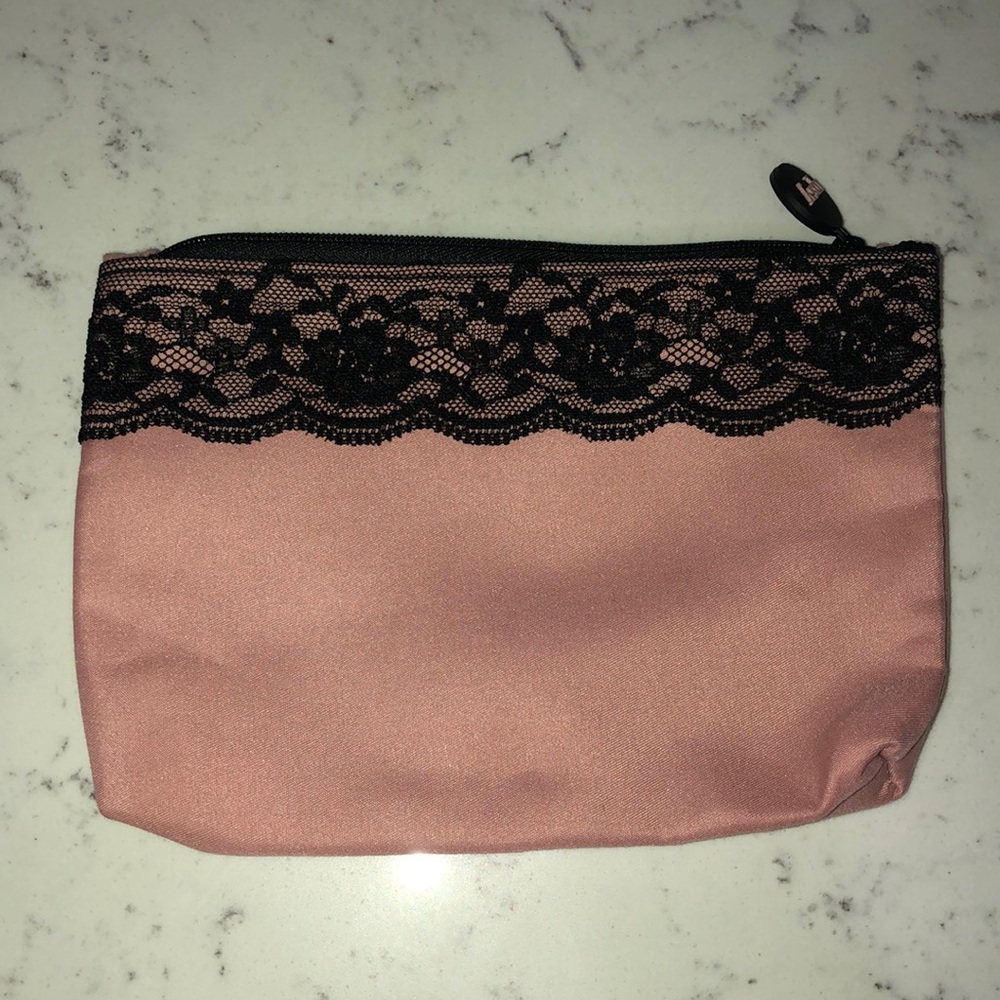 Ipsy make up bag
